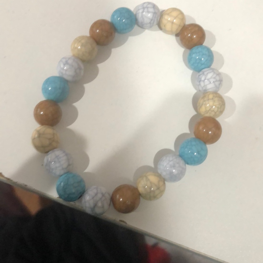 Beaded bracelet